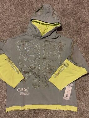 Men’s Lightweight Hooded Shirt Jacket in Gray with Lime Accents